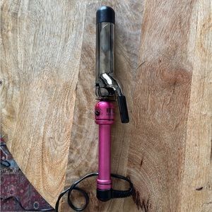 Hot Tools Curling iron